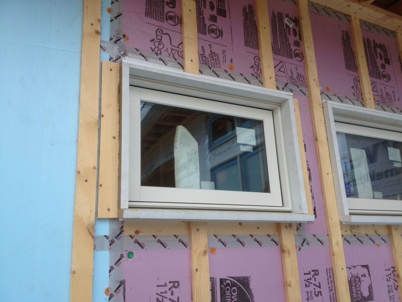 20130726T111356_gendel_insulation_001.JPG