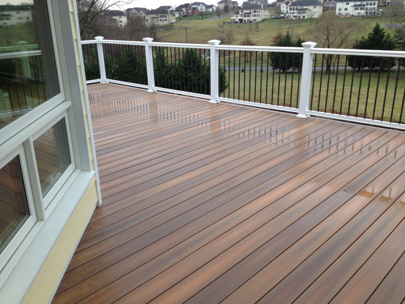 20131230T094932_deck_and_railing2.jpg